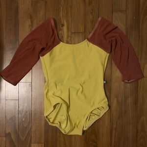 Luckyleo NWOT small yellow 3/4 sleeve leotard